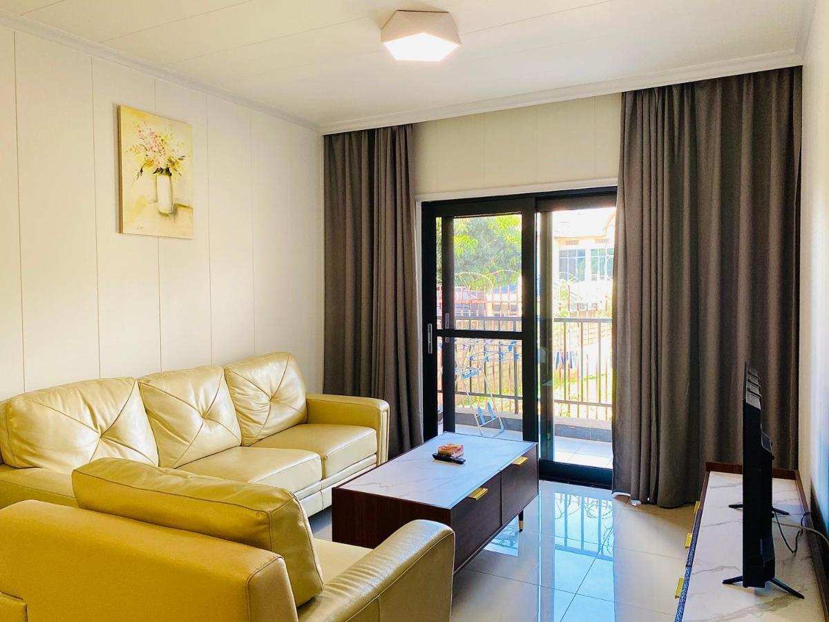 קיגאלי Phoenix Apartment By Link מראה חיצוני תמונה